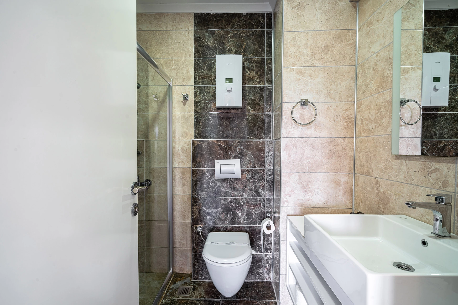 dag-manzarali-suit-oda-0